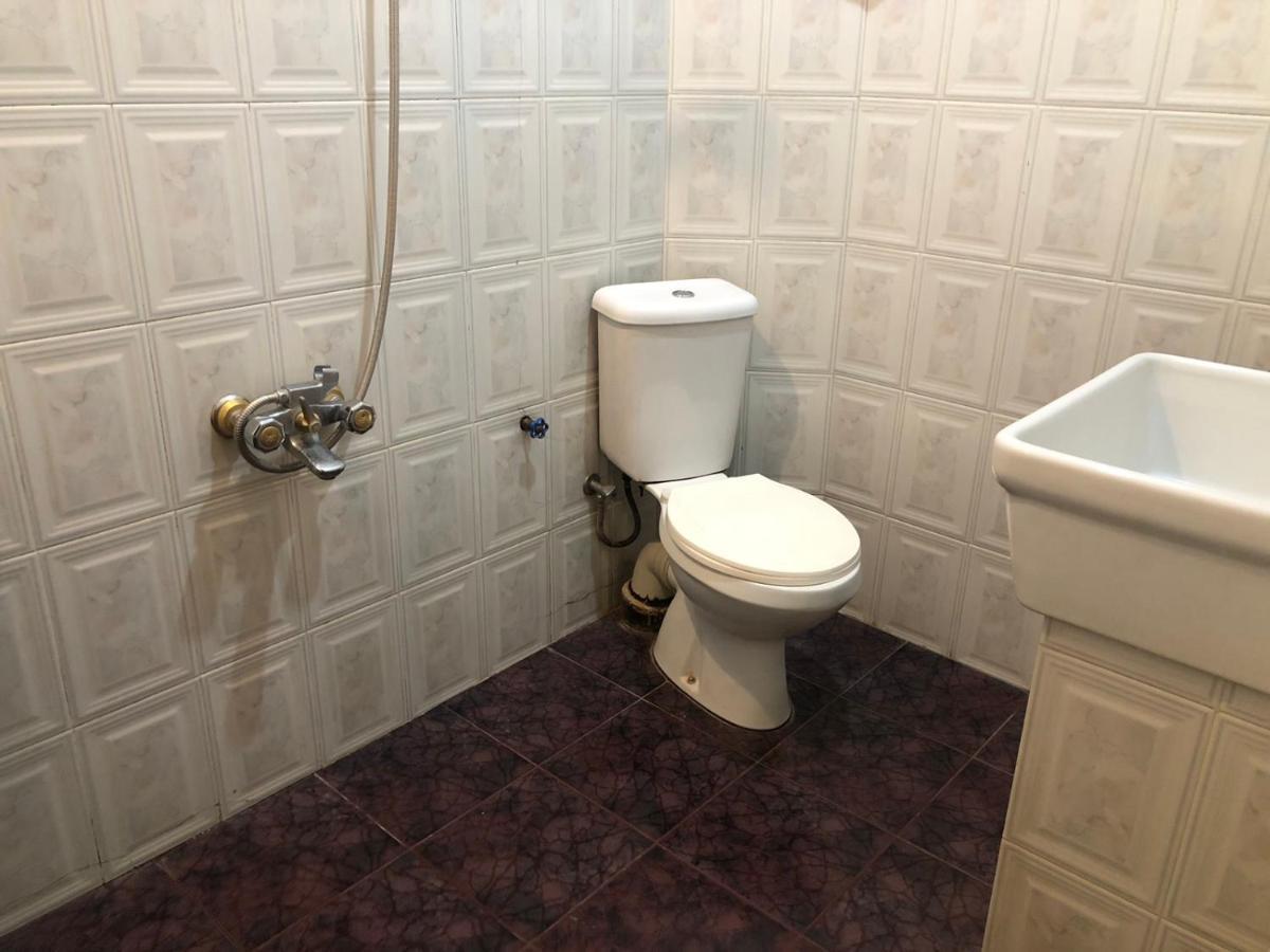 Квартира В Самом Центре Еревана Apartment ภายนอก รูปภาพ